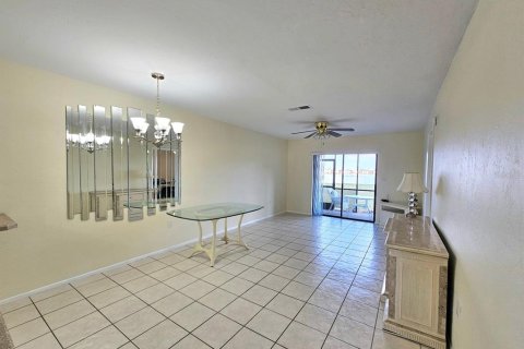 Condominio en alquiler en Punta Gorda, Florida, 2 dormitorios, 82.31 m2 № 1538927 - foto 27