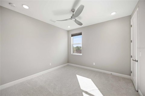 House in Sarasota, Florida 4 bedrooms, 294.69 sq.m. № 2354961 - photo 24