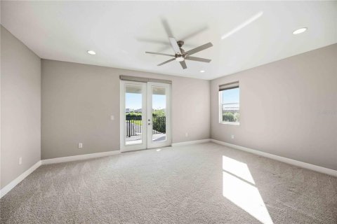 House in Sarasota, Florida 4 bedrooms, 294.69 sq.m. № 2354961 - photo 28