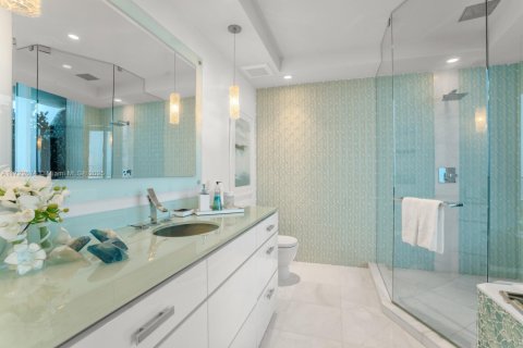 Condo in Fort Lauderdale, Florida, 4 bedrooms  № 1481073 - photo 28