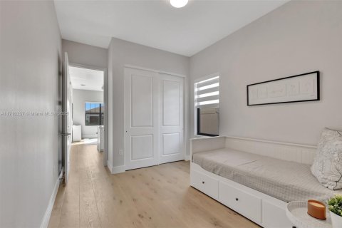 Купить виллу или дом в Мирамар, Флорида 5 спален, 337.51м2, № 1472485 - фото 20