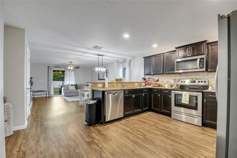 Casa en venta en Leesburg, Florida, 4 dormitorios, 172.52 m2 № 1908721 - foto 15