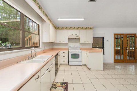 House in Gainesville, Florida 4 bedrooms, 317.91 sq.m. № 2098180 - photo 23