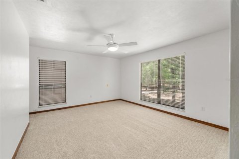 House in Gainesville, Florida 4 bedrooms, 317.91 sq.m. № 2098180 - photo 26
