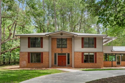 House in Gainesville, Florida 4 bedrooms, 317.91 sq.m. № 2098180 - photo 6