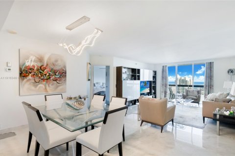 Купить кондоминиум в Авентура, Флорида 2 спальни, 126.81м2, № 1971102 - фото 7