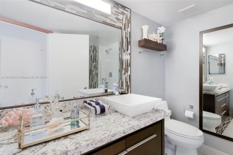 Купить кондоминиум в Авентура, Флорида 2 спальни, 126.81м2, № 1971102 - фото 13