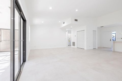 Casa en venta en Boca Raton, Florida, 2 dormitorios, 135.54 m2 № 2011584 - foto 28