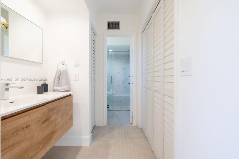 Casa en venta en Boca Raton, Florida, 2 dormitorios, 135.54 m2 № 2011584 - foto 17