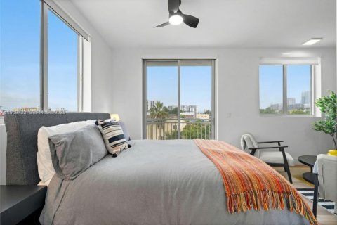 Appartement à louer à Miami, Floride: 42.55 m2 № 2019971 - photo 7