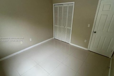Casa en venta en Homestead, Florida, 2 dormitorios, 85.38 m2 № 2282670 - foto 6