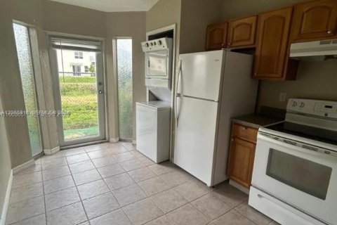Casa en venta en Homestead, Florida, 2 dormitorios, 85.38 m2 № 2282670 - foto 13