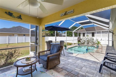 House in Englewood, Florida 2 bedrooms, 124.4 sq.m. № 1636960 - photo 5