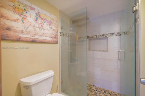 Снять в аренду кондоминиум в Бока-Ратон, Флорида 2 спальни, 112.13м2, № 1955707 - фото 24