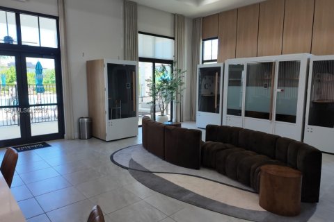 Townhouse in Homestead, Florida 3 bedrooms, 137.77 sq.m. № 2067216 - photo 28