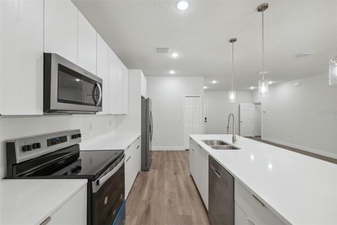 Casa en venta en Citrus Springs, Florida, 4 dormitorios, 139.63 m2 № 1757288 - foto 22