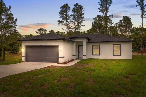 Casa en venta en Citrus Springs, Florida, 4 dormitorios, 139.63 m2 № 1757288 - foto 1