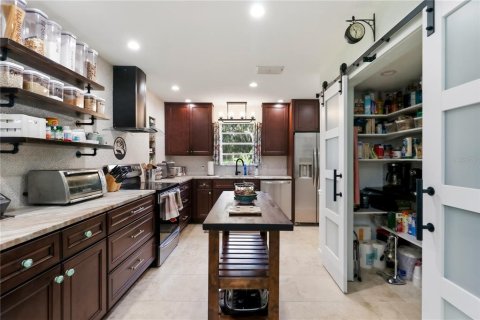 Villa ou maison à vendre à Brooksville, Floride: 3 chambres, 196.58 m2 № 2413409 - photo 4