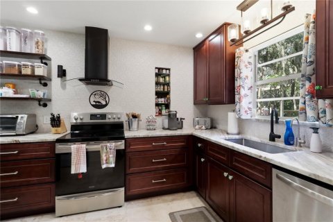 Villa ou maison à vendre à Brooksville, Floride: 3 chambres, 196.58 m2 № 2413409 - photo 6