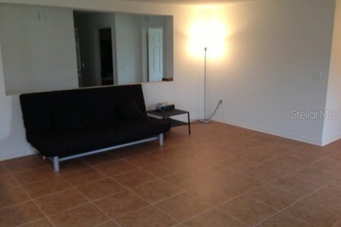 Casa en alquiler en Apollo Beach, Florida, 3 dormitorios, 171.31 m2 № 2107514 - foto 7