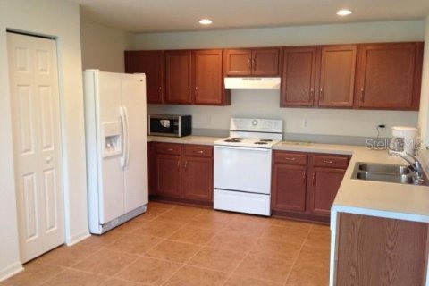 Casa en alquiler en Apollo Beach, Florida, 3 dormitorios, 171.31 m2 № 2107514 - foto 3