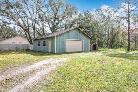 House in Lakeland, Florida 3 bedrooms, 239.69 sq.m. № 1540140 - photo 6