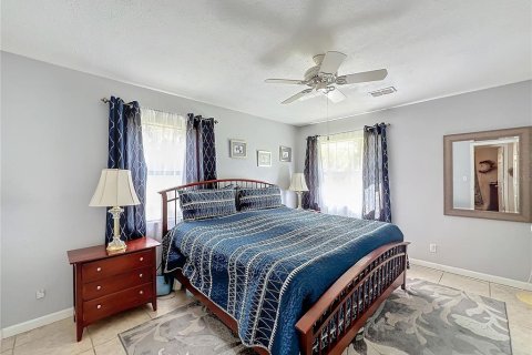 House in Lakeland, Florida 3 bedrooms, 239.69 sq.m. № 1540140 - photo 22