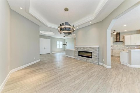 House in Sarasota, Florida 3 bedrooms, 330.82 sq.m. № 1679981 - photo 11