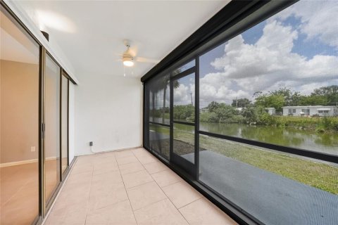 Condo in Port Charlotte, Florida, 2 bedrooms  № 1746913 - photo 17