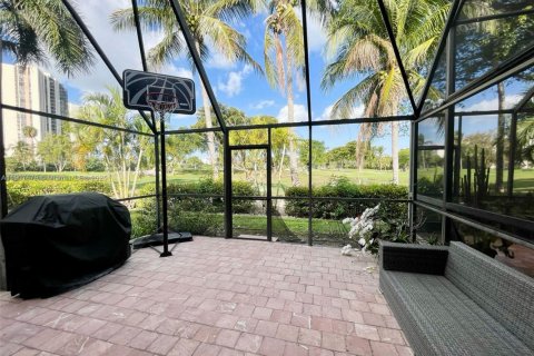 Купить таунхаус в Авентура, Флорида 3 спальни, 188.78м2, № 1963686 - фото 6