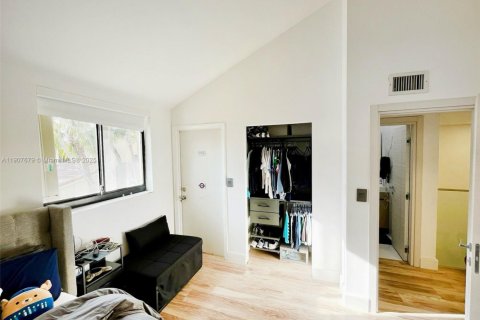 Купить таунхаус в Авентура, Флорида 3 спальни, 188.78м2, № 1963686 - фото 18