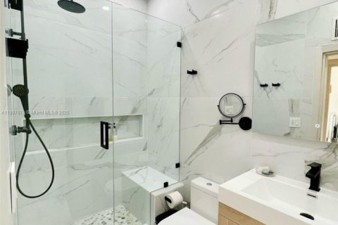 Купить таунхаус в Авентура, Флорида 3 спальни, 188.78м2, № 1963686 - фото 19