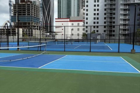 Снять в аренду кондоминиум в Майами, Флорида 2 спальни, 84.91м2, № 1987960 - фото 6