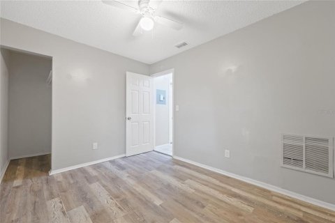 Apartamento en alquiler en Tampa, Florida, 3 dormitorios, 122.63 m2 № 1687667 - foto 15
