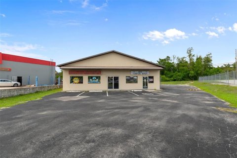 Commercial property in Inverness, Florida 301.93 sq.m. № 1789908 - photo 3