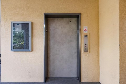 Condominio en venta en Placida, Florida, 3 dormitorios, 120.12 m2 № 1866927 - foto 4