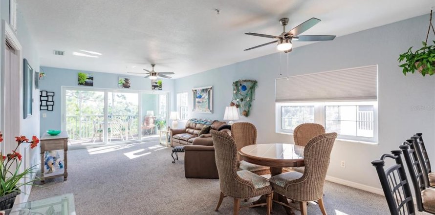 Condominio en Placida, Florida, 3 dormitorios № 1866927