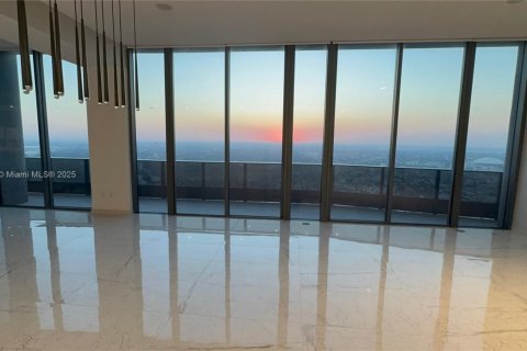 Condominio en venta en Miami, Florida, 3 dormitorios, 234.58 m2 № 1461330 - foto 6