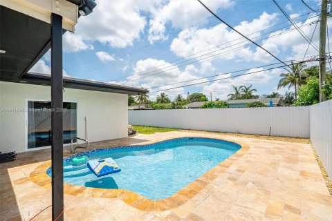 Casa en venta en Hollywood, Florida, 3 dormitorios, 172.05 m2 № 1833792 - foto 21