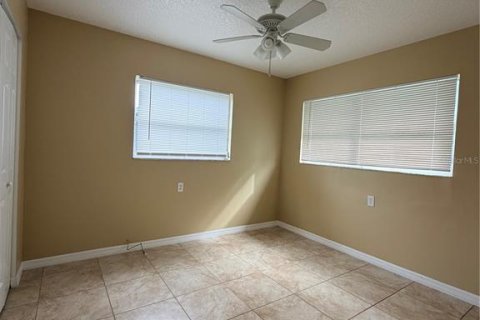 Villa ou maison à louer à Orlando, Floride: 2 chambres, 67.35 m2 № 2417045 - photo 6