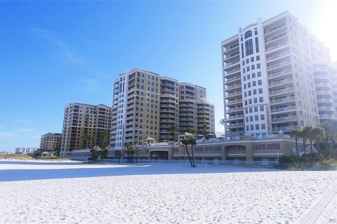 Condominio en Clearwater, Florida, 2 dormitorios  № 2103680