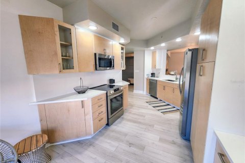 Condominio en alquiler en Clearwater, Florida, 2 dormitorios, 170.94 m2 № 2103680 - foto 18