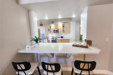 Condominio en alquiler en Clearwater, Florida, 2 dormitorios, 170.94 m2 № 2103680 - foto 23