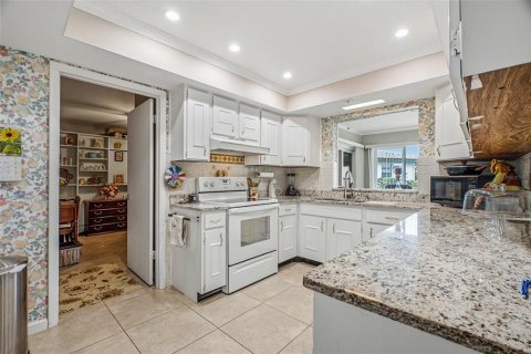 Condo in Venice, Florida, 2 bedrooms  № 2352507 - photo 12