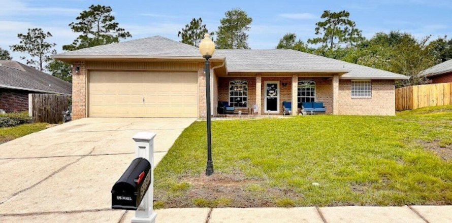 Villa ou maison à Crestview, Floride 3 chambres, 187.29 m2 № 590255
