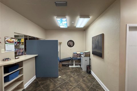 Immobilier commercial à louer à Gainesville, Floride: 111.48 m2 № 2148330 - photo 6