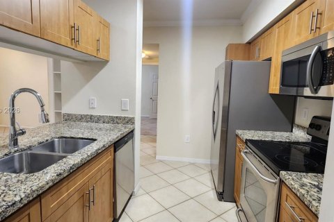 Condo in West Palm Beach, Florida, 1 bedroom  № 2040039 - photo 4