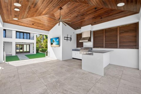 Casa en venta en Saint Petersburg, Florida, 4 dormitorios, 493.31 m2 № 2195132 - foto 24