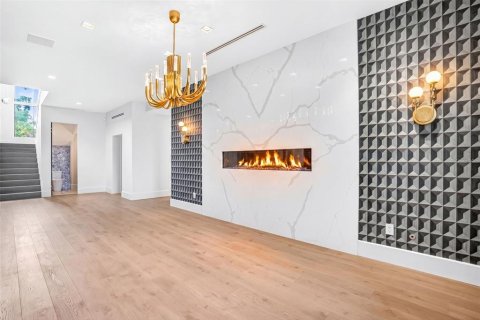 Casa en venta en Saint Petersburg, Florida, 4 dormitorios, 493.31 m2 № 2195132 - foto 19
