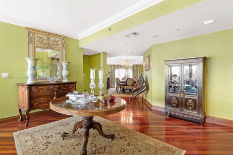 Condo in Aventura, Florida, 3 bedrooms  № 1811587 - photo 4